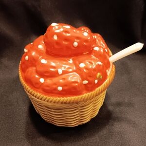 Vintage Strawberry Basket Ceramic Sugar Bowl / Jam Jar